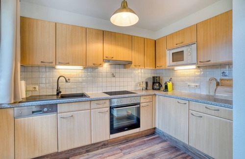 Toesens Apartment | Einladende Ferienwohnung im Malerischen Tirol für Familie und Freunde
