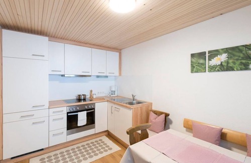 Grossdorf Apartment | Elisabeth - Vacation Rental for 8–12 People - Christine Apartments