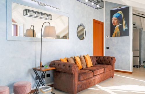 Bellano Apartment | Enjoy a splendid view of Lake Como from this elegant apartment behind the enchanting village of Bellano.General Terms and Conditions - Vacation Rental:Welcome to our vacation rental. To ensure a pleasant and hassle-free stay, please review the following