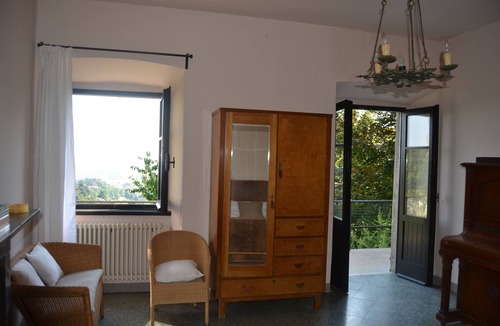 Bergamo Villa | Exclusive Garden Flat above Bergamo
