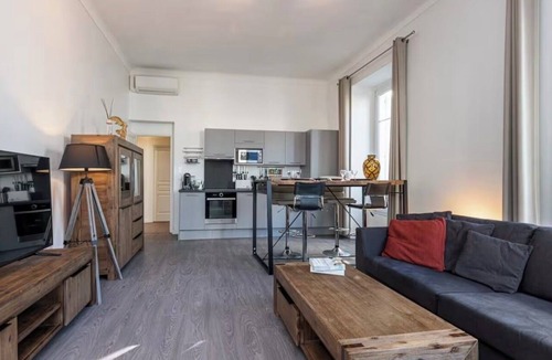 Centre Ville-Gare Apartment | Family-Friendly Apartment in the Heart of Nice – Walk Everywhere