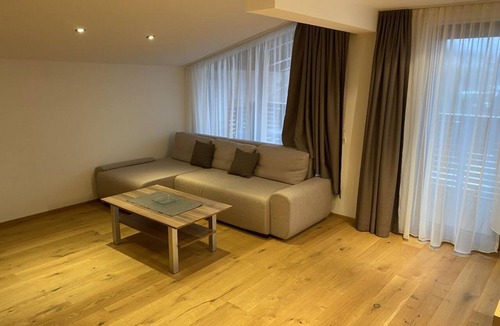 Obsteig House | Ferienwohnung - Gasthof-pension Aschlandhof