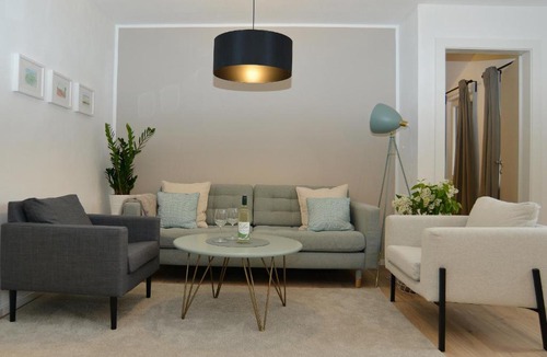 Innsbruck Apartment | Ferienwohnung Innsbruck-Vill