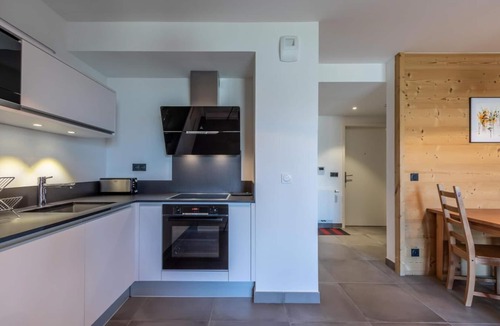 Arc-1800 Apartment | Floor -1, view valley, fitness, sauna, hammam, terrace, parking, tv, ski locker, 72m², Les Arcs