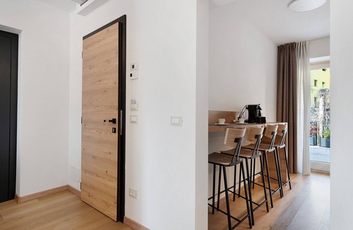 San Lorenzo in Banale House | Gelso Bianco: spacious apartment with 35 sqm terrace and balconies