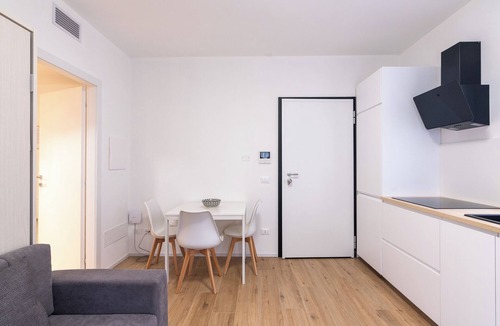 Bollate Apartment | GINO SUITES - Two-room apartment Second Floor Luxury - Apt close to Rho Fiera and Milan