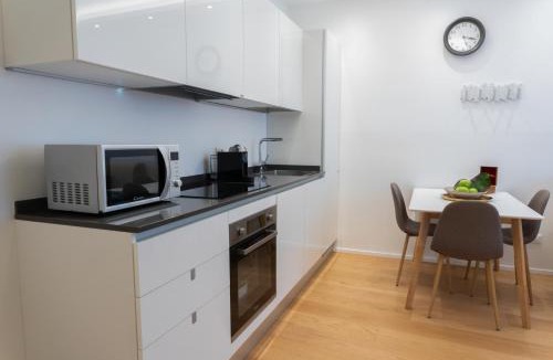 Centro Direzionale Apartment | Gioia 43 - New Stylish Apartments 1 & 2