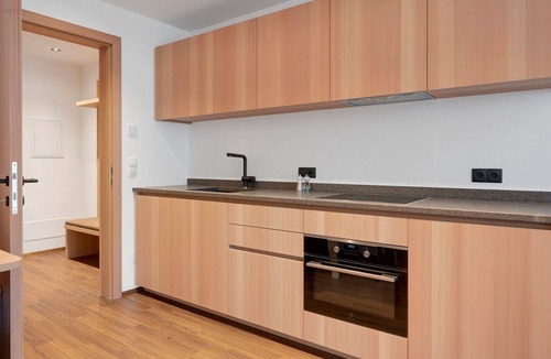 Trodena Apartment | Goldener Adler Apartment Comfort 8 with Balcony, Sauna and Breakfast Included - new 2026