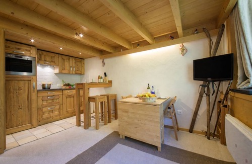 Argentiere Apartment | Grand Roc A104 150m from Slopes, Parking & WiFi, Argentière (Chamonix), France