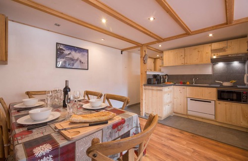 Argentiere Apartment | Grand Roc C311 280m from Slopes, Mont-Blanc View, Parking & WiFi, Argentière (Chamonix), France