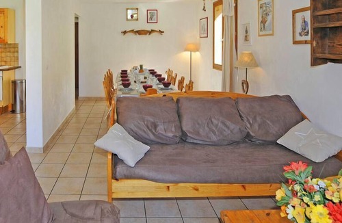 Le Bettaix Apartment | Ground floor, sauna, balcony, parking, tv, ski locker, 120m², Les Menuires