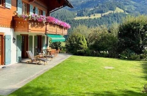 Rougemont Apartment | Gstaad , Switzerland skiing from exclusive Rougemont chalet apartment,