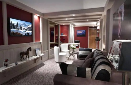 Courchevel Hotel | Hôtel Les Sherpas