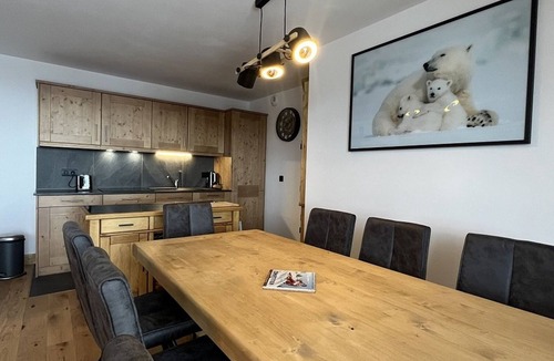 Plagne Centre Apartment | High-End Apartment 6 Pers, Private Parking, Plagne Center