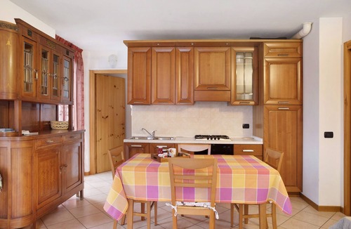 Valtellina Apartment | Holiday Apartment Gilda with Mountain View, Terrace & Balconies