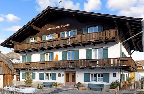 Valdaora Apartment | Holiday Apartment “Kruma - Waggile 3” with Mountain View, Wi-Fi & Balcony