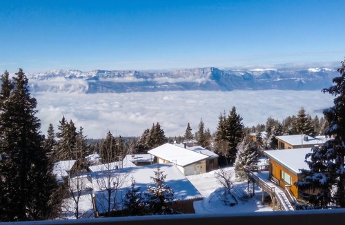 Chamrousse Apartment | Homerez - Apartment Chamrousse