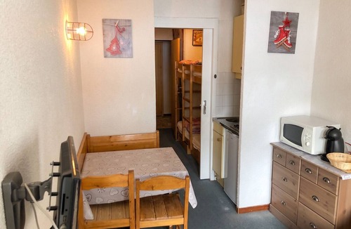 Valfrejus Apartment | Homerez - Studio in Modane mountain view