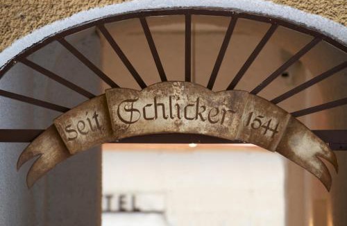 Graggenau Hotel | Hotel Schlicker