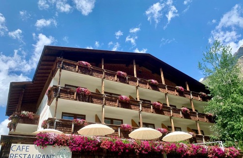 Mandarfen Hotel | Hotel Zirbenhof