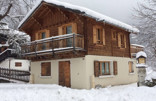 Les Praz-de-Chamonix Ski Chalet | House with garden