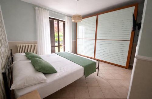 Montrigiasco Villa | I Tre Fratelli Ad Arona 4BR, garden, jacuzzi, lake