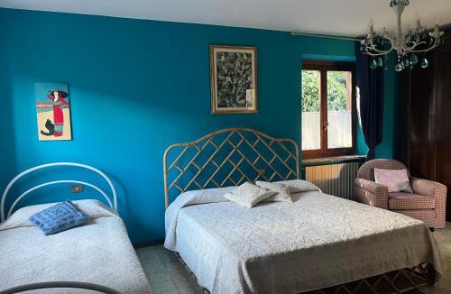 Monate House | Il gufo e il gatto del lago