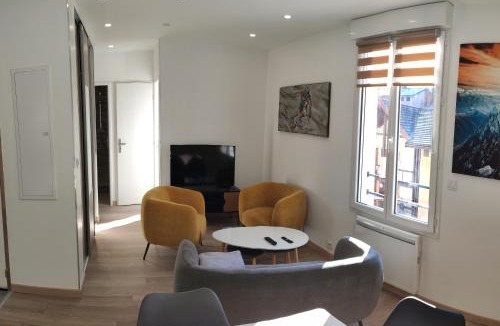 Brides-les-Bains Apartment | Joli appartement rénové avec terrasse