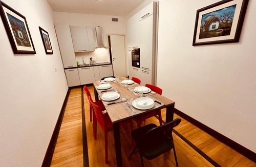 Downtown Apartment | Kibilù - Via Medaglie D'Oro Centro Città con Parcheggio
