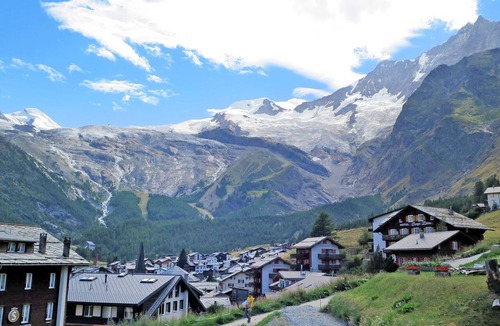 Saas-Fee Apartment | Kusi's Ranch Appartement/Fewo Dachwohnung by Interhome