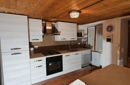 Calasca-Castiglione House | LADYBUG HOUSE SEMI DETACHED HOUSE