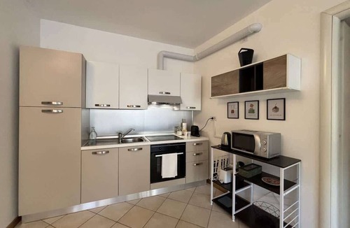 Musso Apartment | Lakefront Apartment w/Pool & Balcony Sunrise by Larihome A59