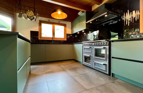 Bourg-Saint-Maurice Ski Chalet | Large chalet in the heart of Bourg-Saint-Maurice