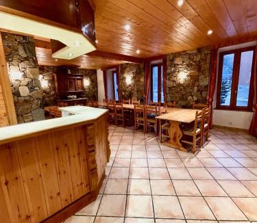 Brides-les-Bains Ski Chalet | Le Chalet Joly