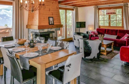 Saint-Pierre-de-Clages House | Le Muveran V6 by Interhome