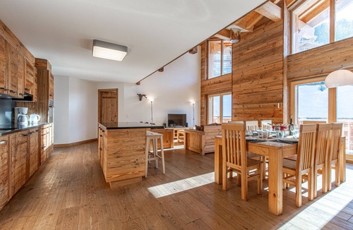 Veysonnaz Apartment | Les Mayens MB 021 - LUXURY Apartment for 14 People
