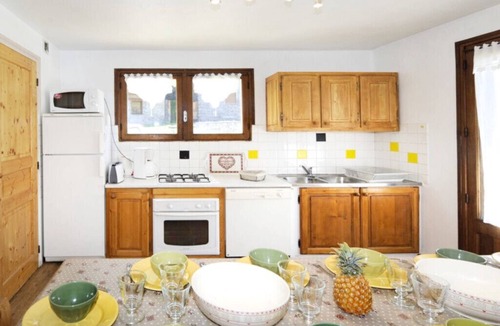 Le Bettaix Apartment | LES MENUIRES (Le Levassaix) Superb apartment for 8 people - free WIFI