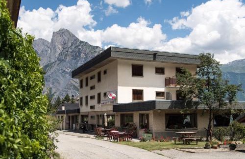 Montricher-Albanne Hotel | Les Sorbiers