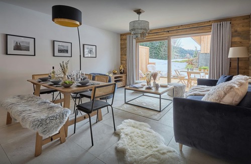 Les Gets Apartment | Lodge Nicola - alpine spa holiday for 6 - OVO Network