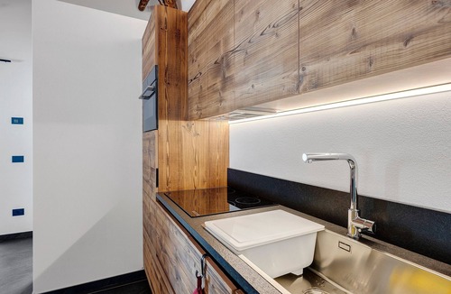 Vermiglio Apartment | Loni Lodge Suite Boai – Panoramic Suite with Private Sauna