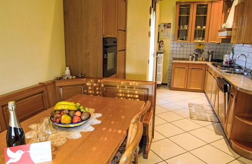 Caronno Varesino Apartment | Lovely apartment for 6 people with WIFI, A/C, TV and balcony