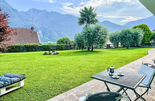 Abbadia Lariana Apartment | Lovely apartment for 4 people with A/C, WIFI, TV and patio