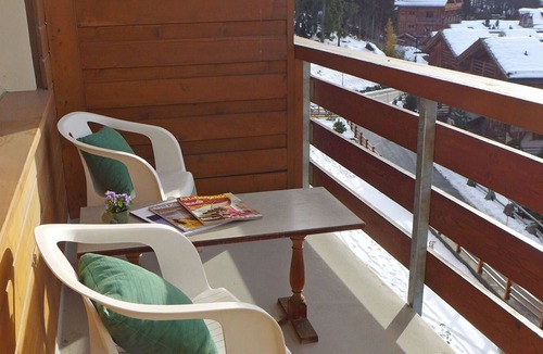 Verbier Apartment | Lovely apartment for 2 guests with WIFI and balcony