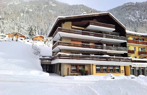 Champex-Lac Apartment | Lovely apartment for 4 guests with WIFI, TV and terrace