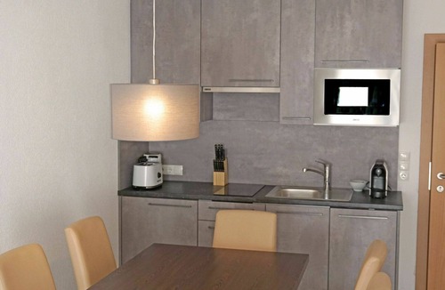 Toesens Apartment | Lovely apartment for 6 people with WIFI, balcony, panoramic view and parking