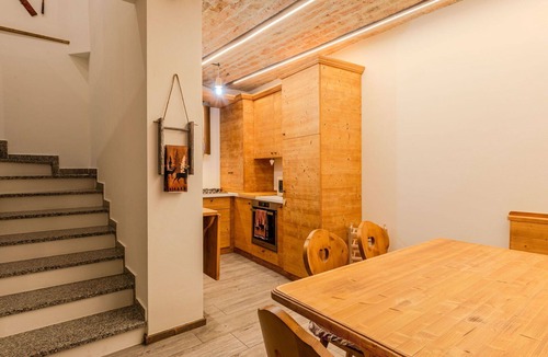 Carisolo Apartment | Lovely apartment for 6 people with WIFI, TV and patio