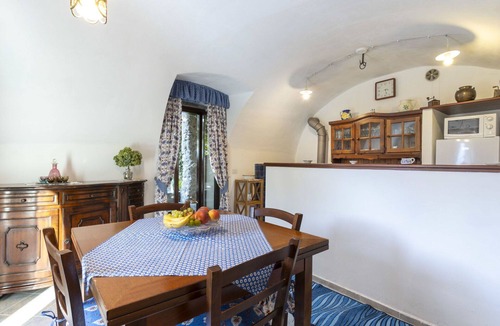 Valtellina Apartment | Lovely apartment for 4 people with WIFI, terrace and pets allowed