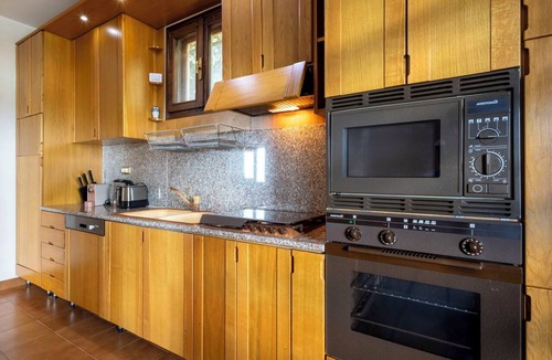 Costa Volpino Apartment | Lovely apartment for 4 guests with WIFI, TV, terrace and pets allowed