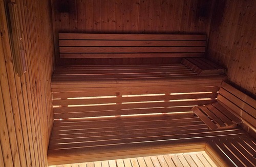 Le Bettaix Apartment | Luxurious 200m² Duplex – New, with Sauna, Jacuzzi, Spa & Hammam