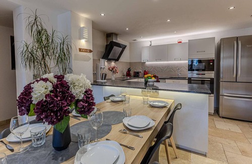 Belle Plagne Apartment | Luxurious slopeside apartment - 15 guests